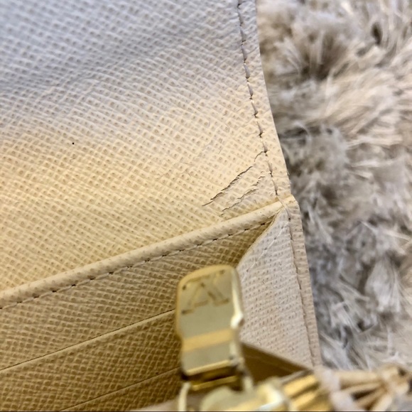 Louis Vuitton Sarah Wallet - Picture 6 of 6